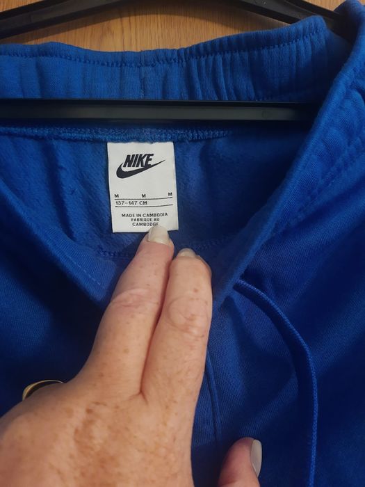 Pantalon techi Jordan si Nike intr o stare foarte bună!