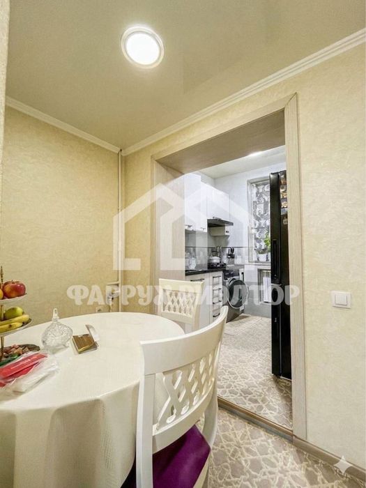 4/2/4 Буз-2 Эко базар 80м2 Ориентир тараканчик