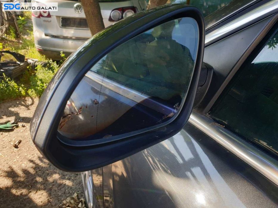 Oglinda Stanga Electrica cu Rabatare Pliere Opel Insignia A 2008 - 2017 Culoare Gri sobolan Z177 [Q5622]
