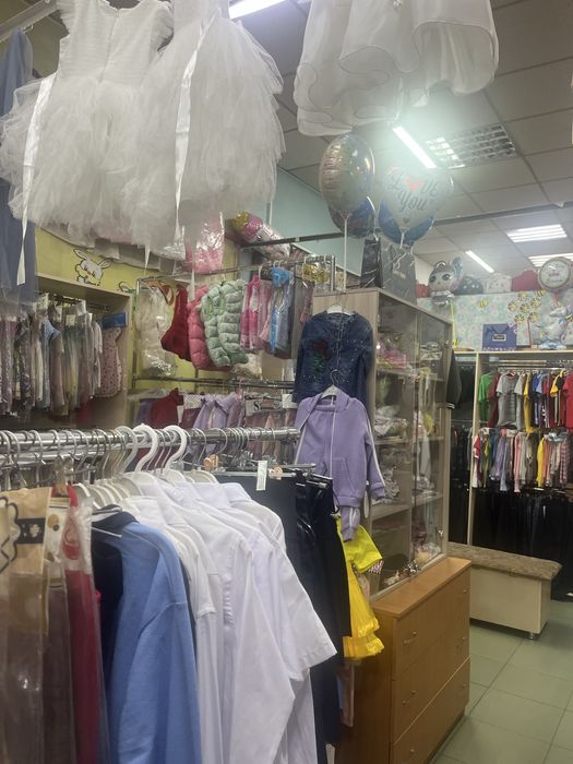 Продам бутик с оборудованием