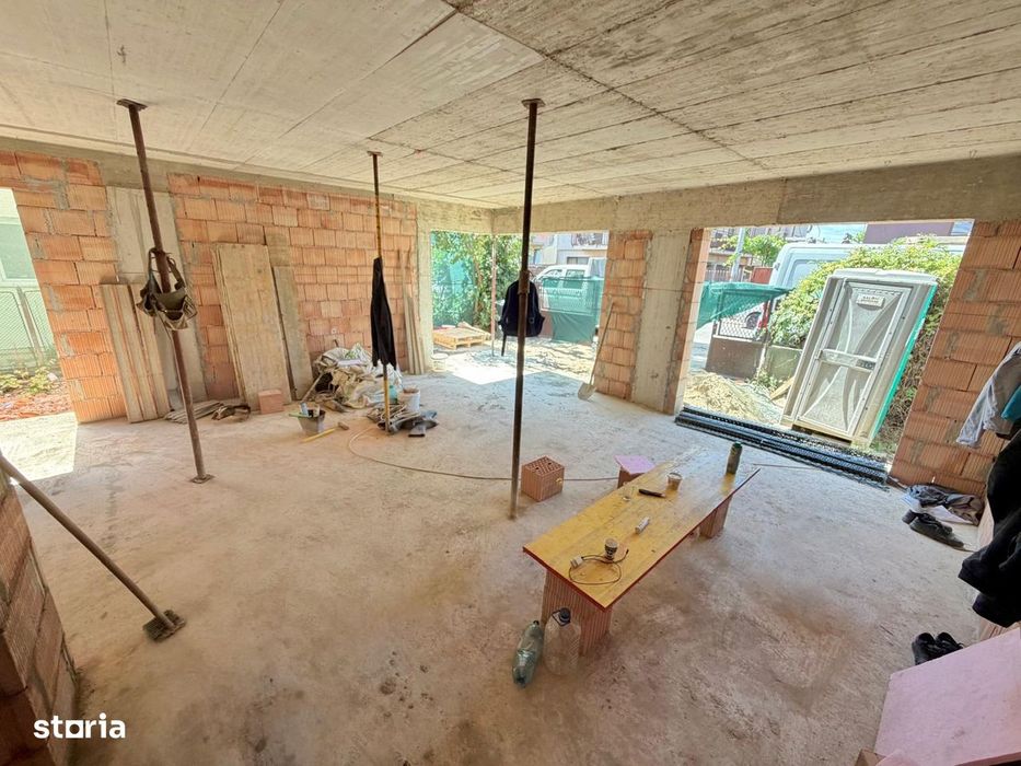 Apartament 4 camere 121 mp + 150 mp gradina, imobil tip vila, Marasti