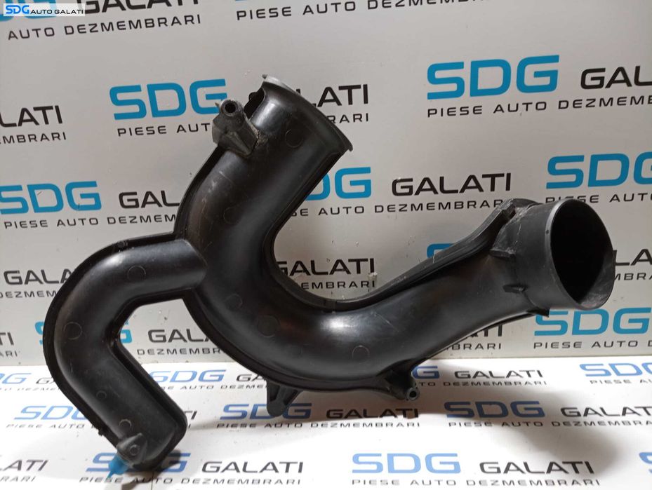 Tub Tubulatura Conducta Rezonator Admisie Aer Renault Megane 3 1.5 DCI 2008 - 2015 Cod 8200923128 H8200841043 [M4793]