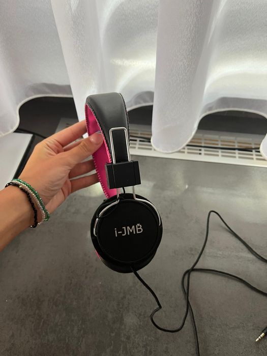 Слушалки с кабел