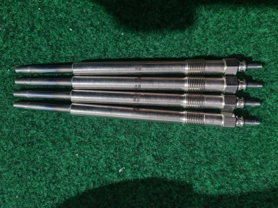 4 x bujii incandescente Beru 939 garnitura Elring