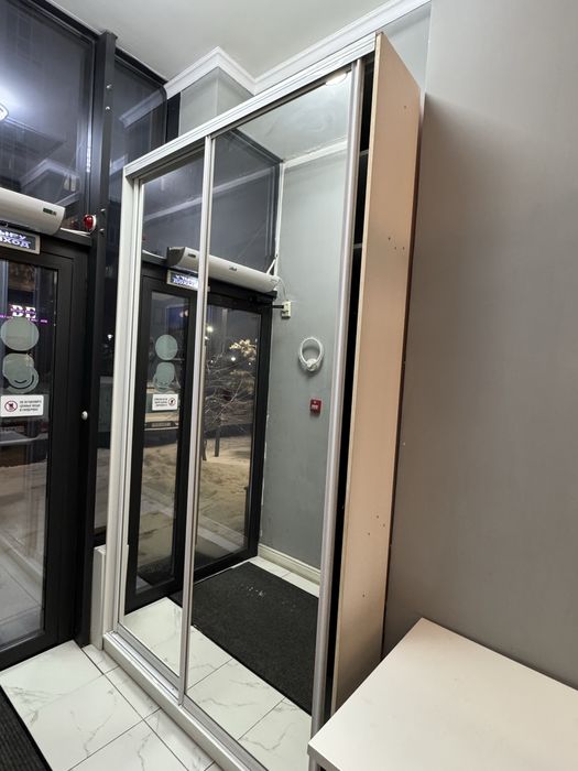 Двух дверный купе шкаф