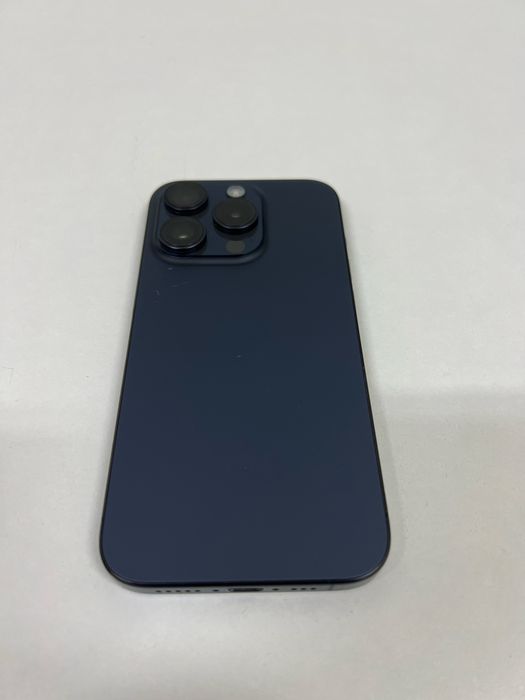 Продам iphone 15 pro