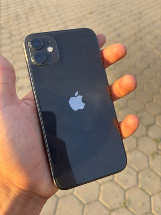 IPhone 11 продается