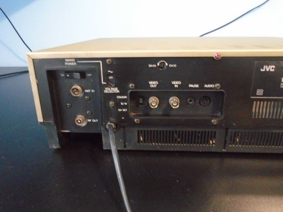 видео JVC hr-d120em