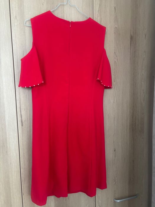 Рокля Reserved M