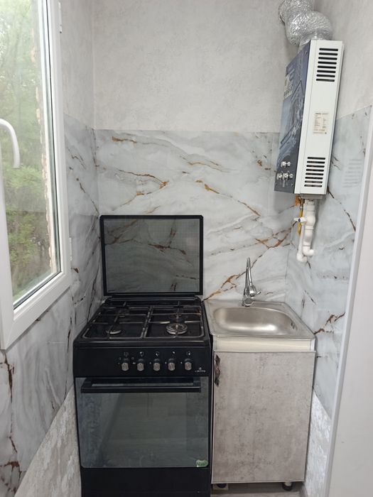 Аэропорт Авиагород 80аДом продаю свою квартиру 1/2 ..3 этаже 5 ке