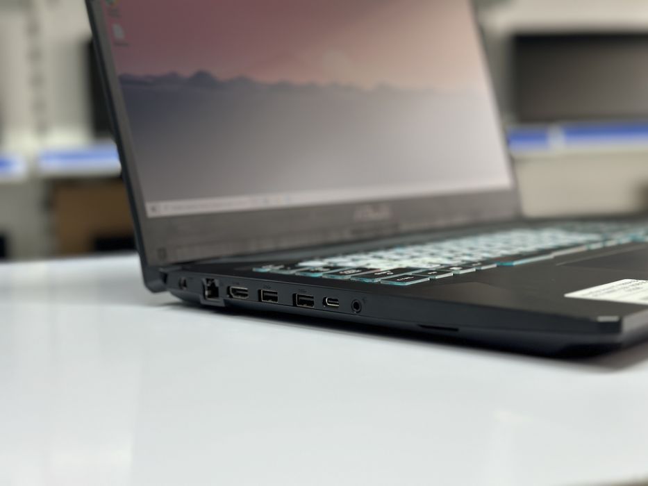 Ноутбук Asus Intel Core i7