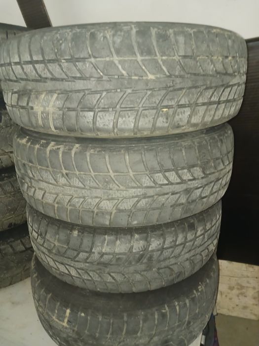 Roti iarna cu jante tabla cu capace renault, , 205/55/16,