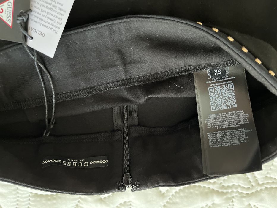 Нова Пола Guess размер S