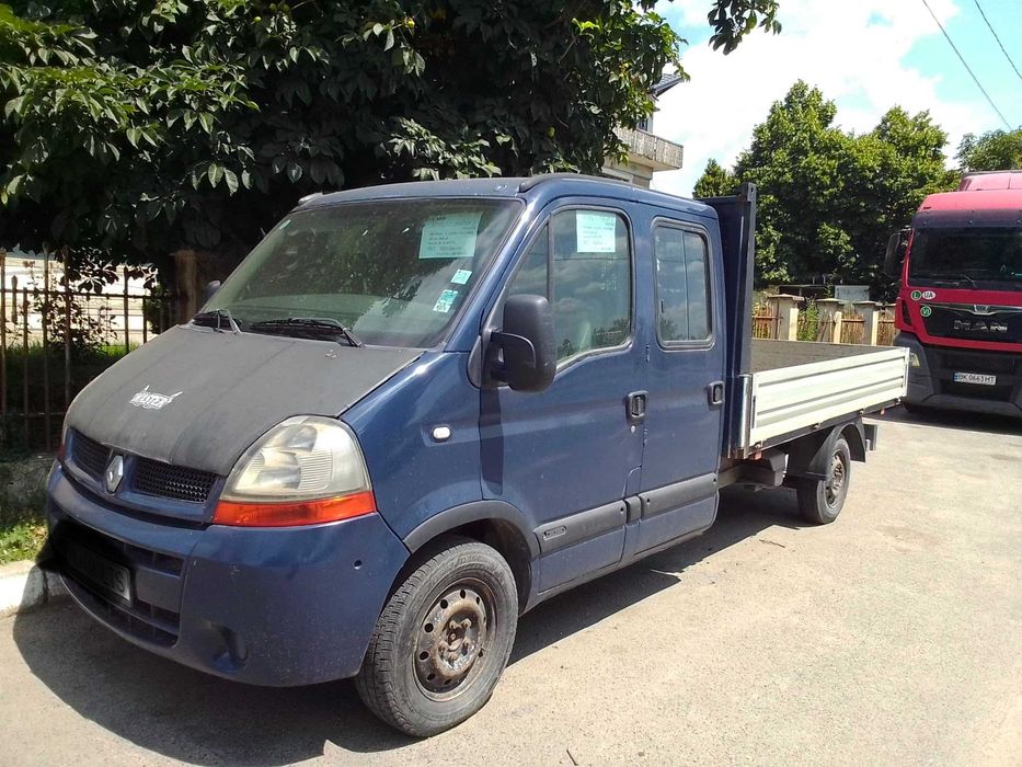 Vand RENAULT MASTER 2 duba autoutiliatara cu 7 locuri