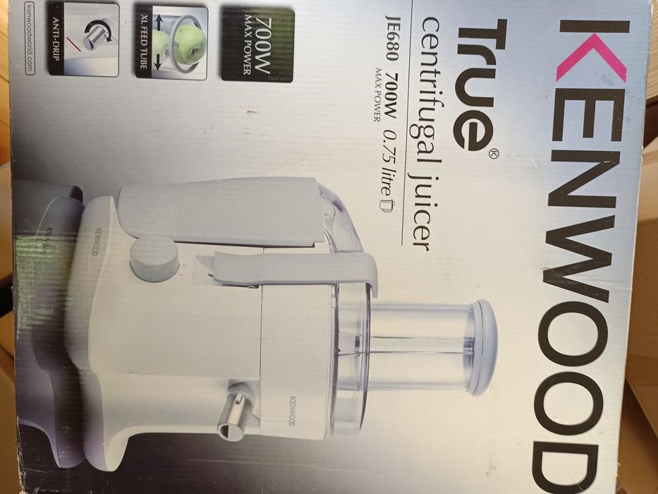 Сокоизтисквачка Kenwood je 680