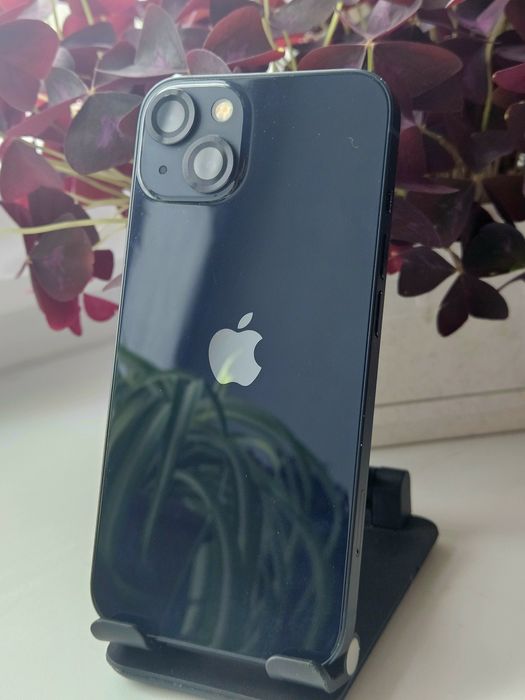 Iphone 13 128гб.