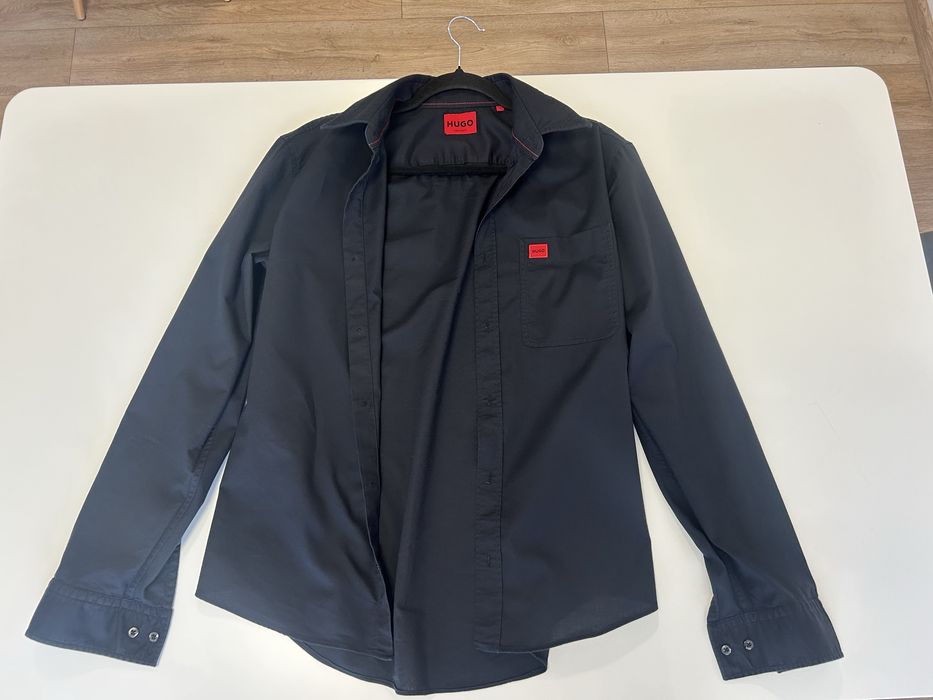 Риза Hugo Boss размер S