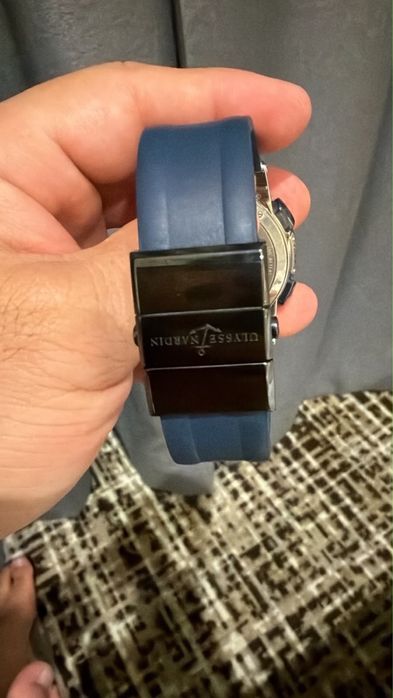 Продам часы Ullysse Nardin