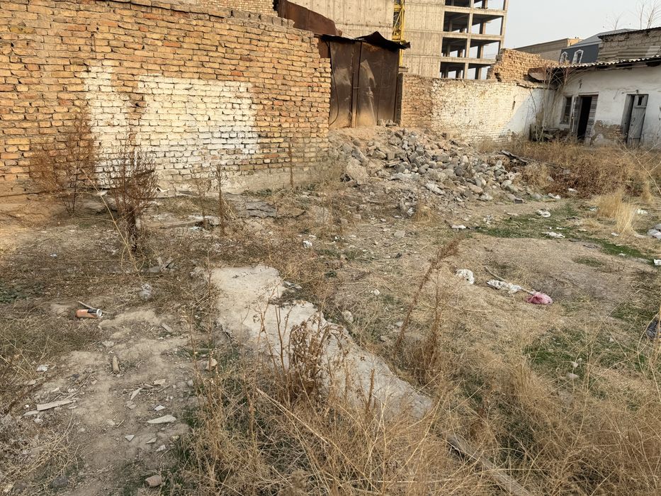 Продается участок размером 4 сотки Мирабадский район