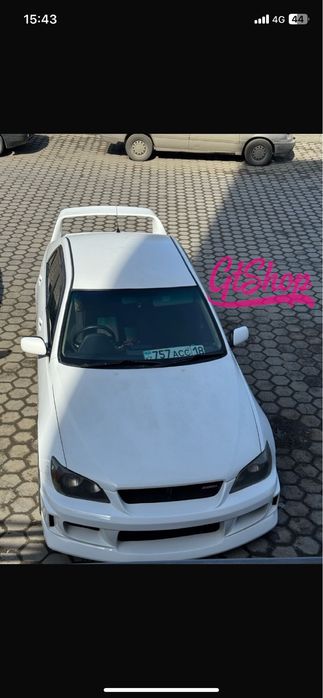Бампер на тойота альтеза altezza toyota