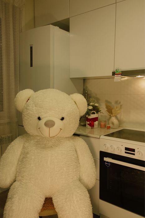 Медведь плюшевый 1,40м-1,45 , после химчистки