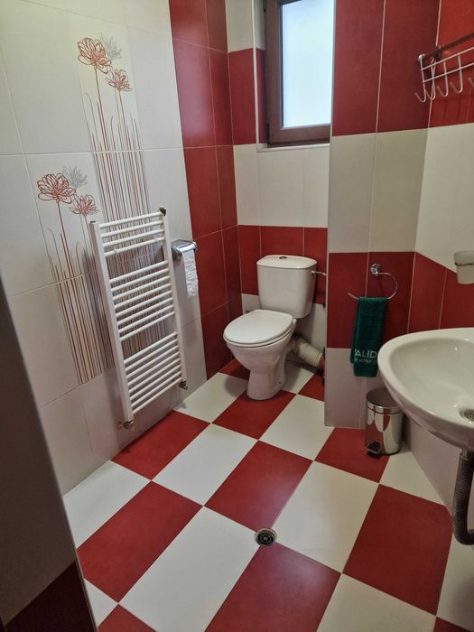 Дава се под наем Тристаен апартамент в Банско - 100 кв.м за 51 € - Снимка #5