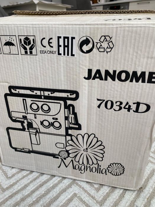 Оверлок Janome 7034D
