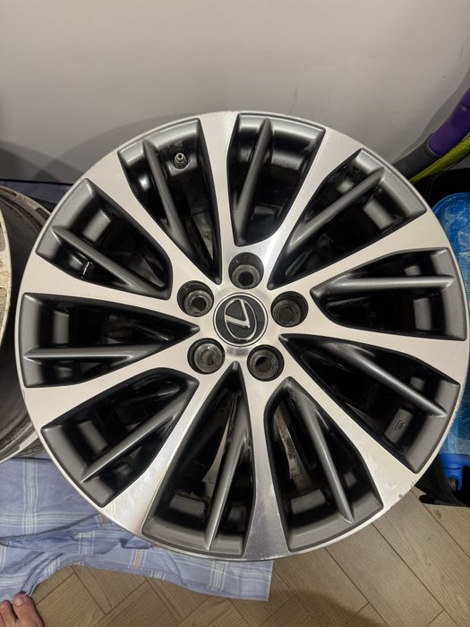 Диски Lexus Es оригинал