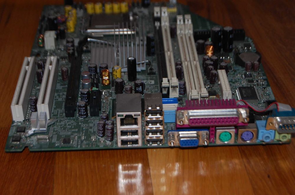 Placa de baza Hp-Compaq dc7700 Small Form Factor