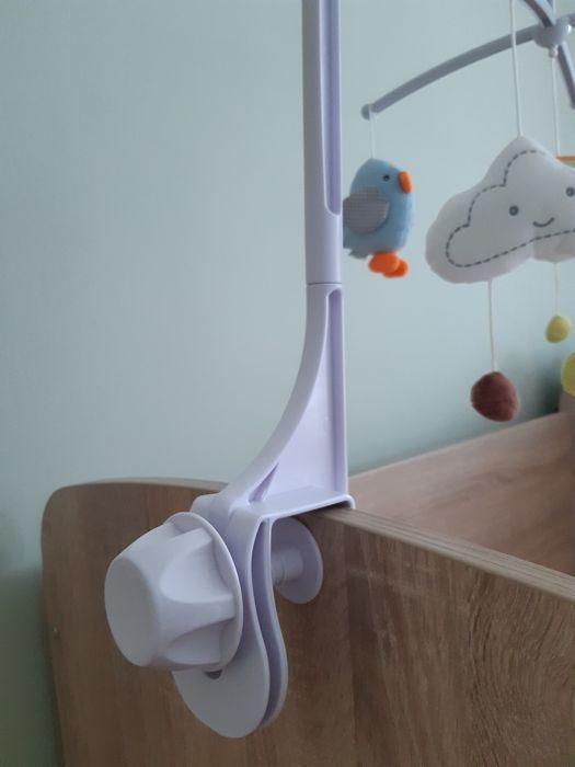 Музикална въртележка за кошара Чиполино