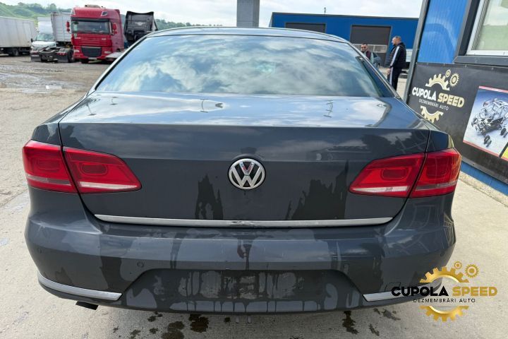 Usa / Portiera fata dreapta cod culoare LI7F Volkswagen VW Passat B7
