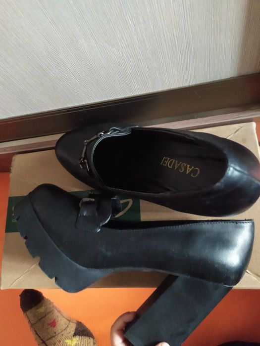 Кожаные туфли Casadei