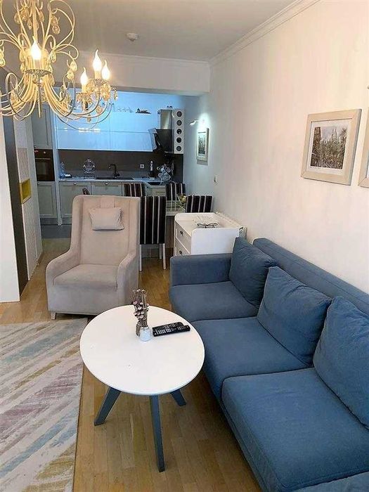 Дава се под наем Двустаен апартамент в Бургас, Славейков - 58 кв.м за 229.5 € - Снимка #1