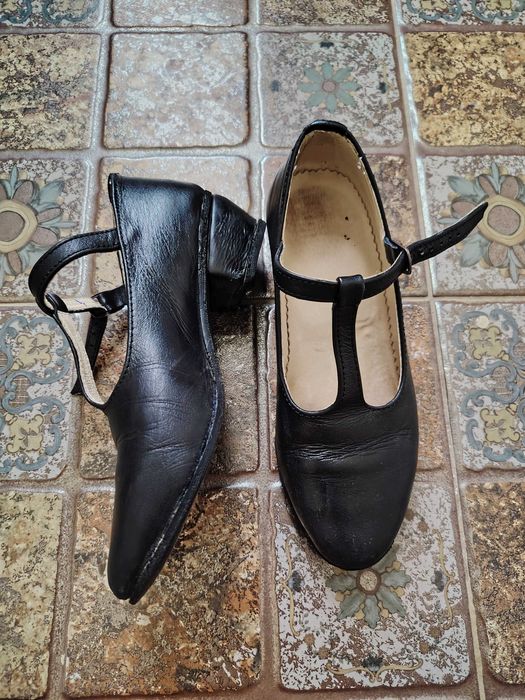 Pantofi  piele dansuri populare fete 32-33