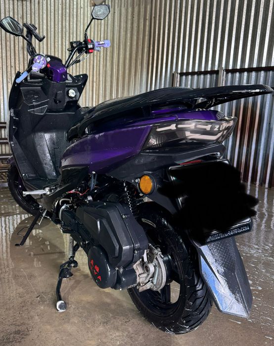 Мопед Maxi Liya 180cc