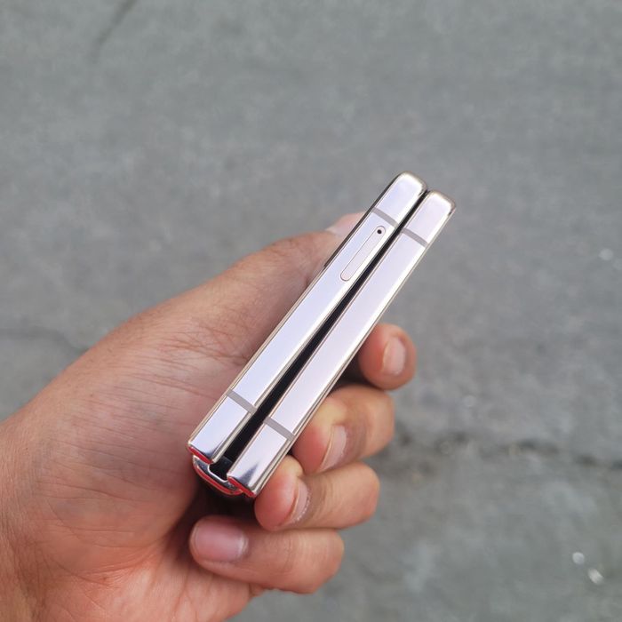Samsung Z flip 4 256gb