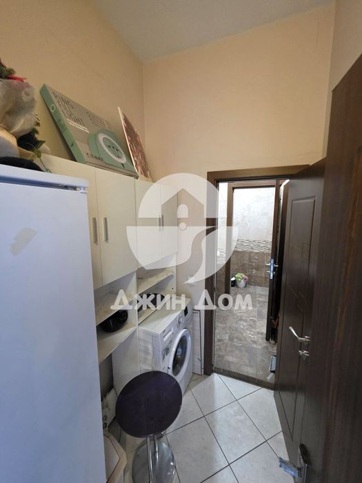 Търговско помещение ПОД НАЕМ в престижния к-с „Перла“, гр. Бургас