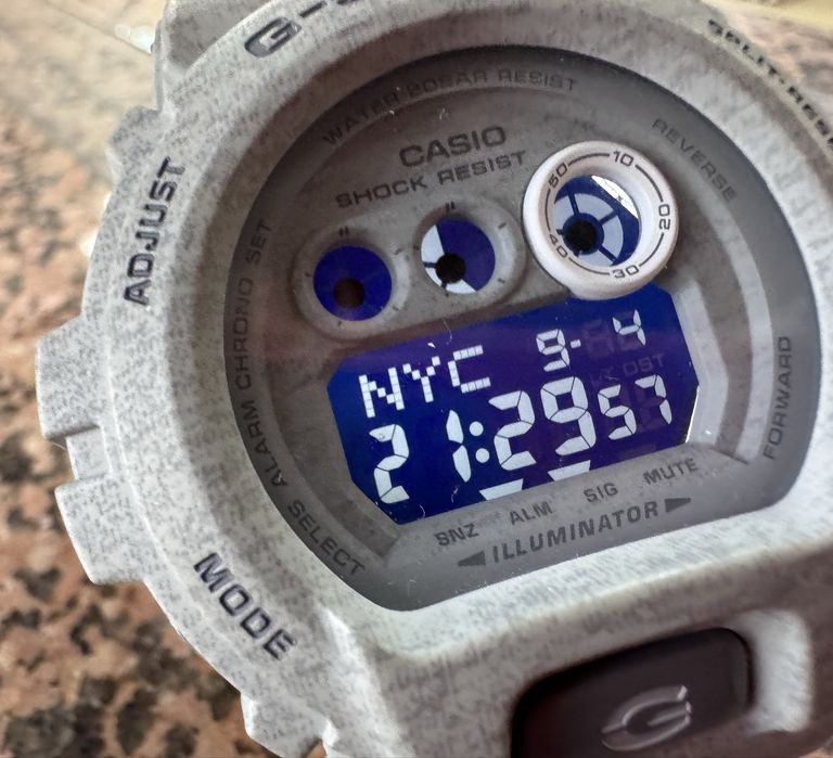 CASIO G-Shock DW-6900RCS-7