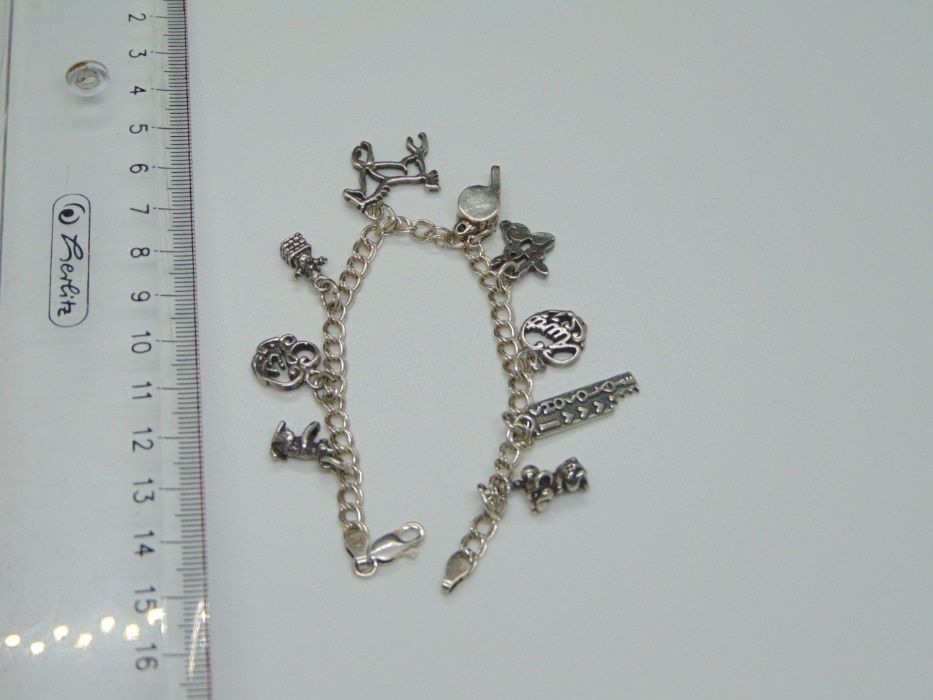 Bratara din argint cu charm uri
