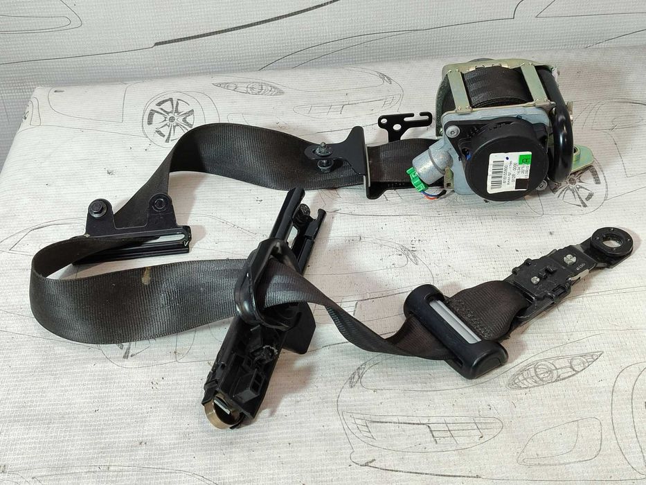 Centură de siguranță față dreapta Volvo V60 / S60 2010-2018 2016 2.0 D3 110kW Cod OEM: P39818843, 39818843 (5G3)