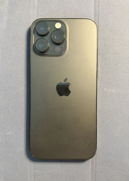 Vând IPhone 16 Pro Max