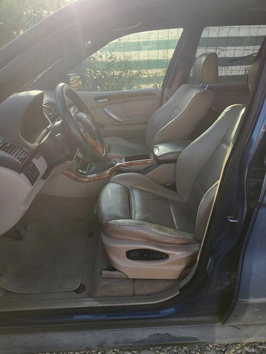 BMW  X5  De Vinzare