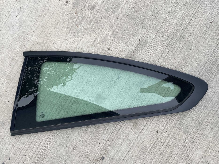 Geam lateral aripa spate stanga Bmw seria 4 coupe F32 cod 7292379