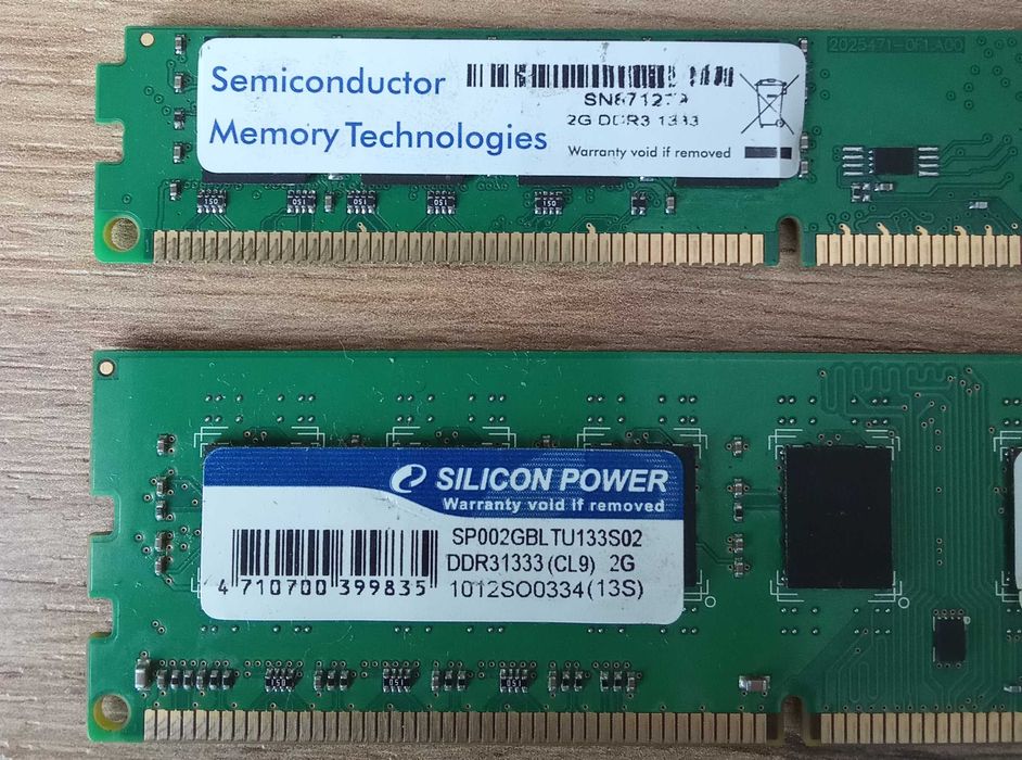 DDR3 1333 MHz 2 Гб х 2 шт, цена за пару.