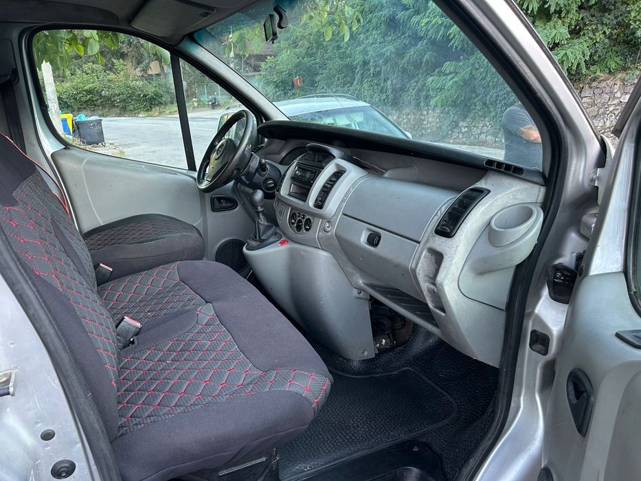 De vânzare Opel vioara 8+1 locuri