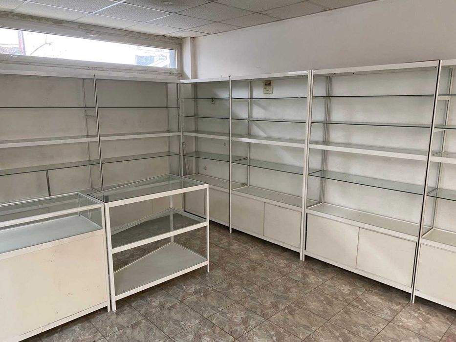 Алуминиево оборудване за търговски обект