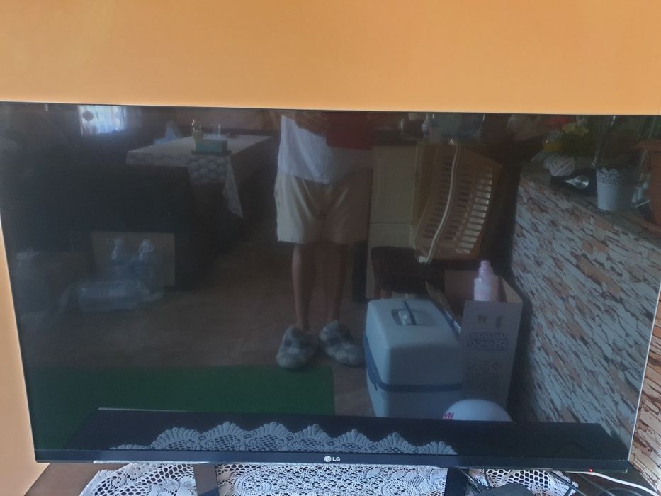 LG 47 инча WIFI,3D