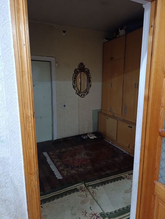 Qoraqamish 1/3, 3/1/4, sotiladi