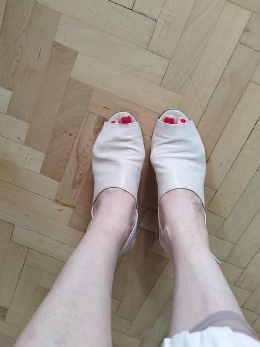 елегантни сандали  С УДОБЕН ШИРОК ТОК