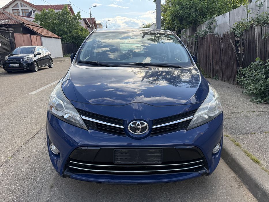 TOYOTA Verso 2015 — imagine 2